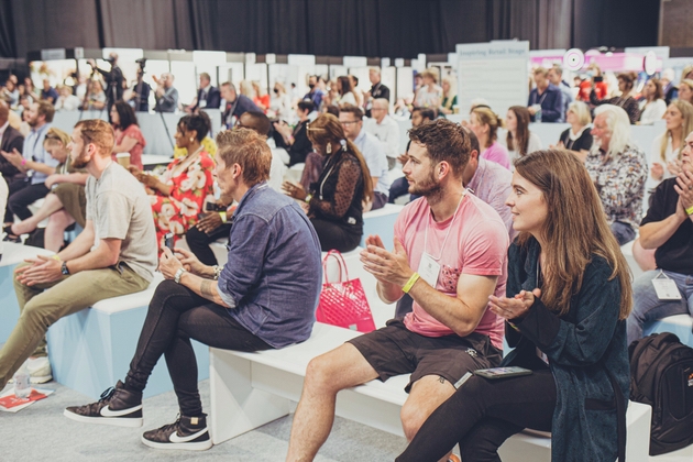 Expert keynote conversations at a trade show