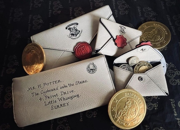 harry potter leather purse range