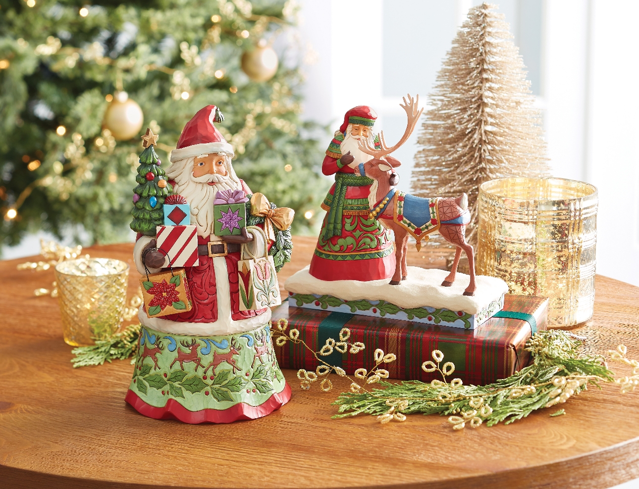 Christmas scene of ornaments 